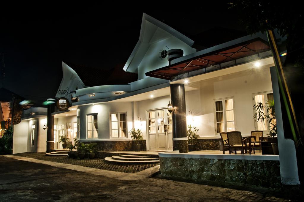 Ipienk House Yogyakarta Hotel Kültér fotó